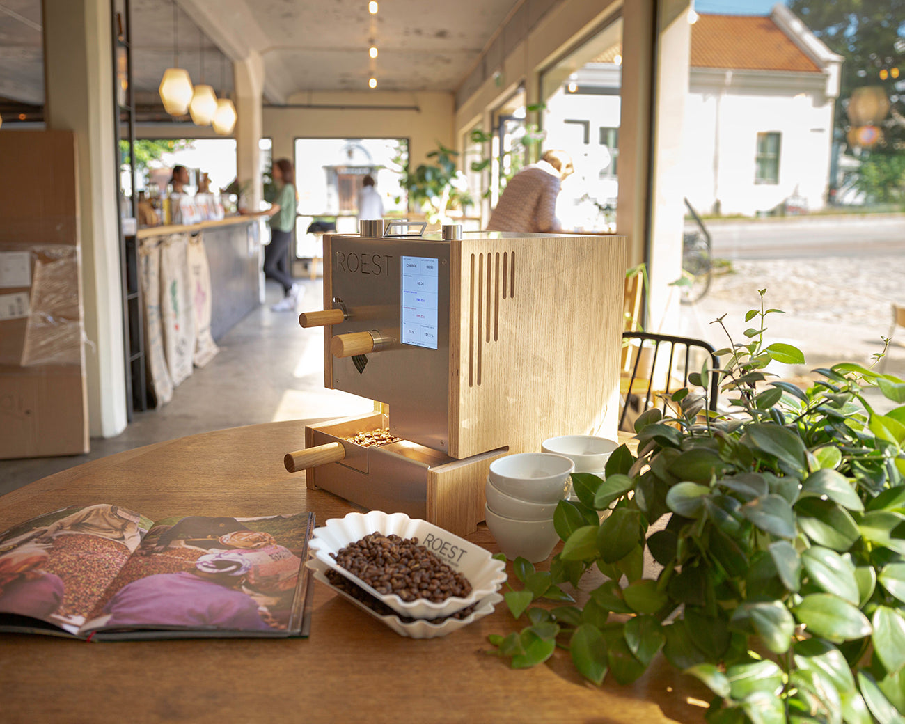 ROEST - SAMPLE ROASTER – Vulcan Coffee Roastery