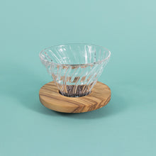 Load image into Gallery viewer, HARIO - V60 GLASS DRIPPER 02 - OLIVE WOOD HOLDER
